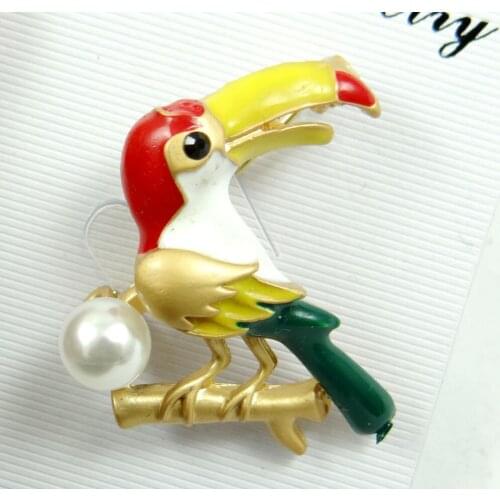 Hot Sale parrot Brooches Men Women Suits Dress Hat Collar Brooch Pins Scarf Buckle Party Weddings Banquet Brooch Gifts W7
