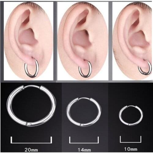 Chandler Small Round Earrings 316L Stainless Steel Earrings for Women Men Ear Clip Simple Circle Earrings Statement Jewelry