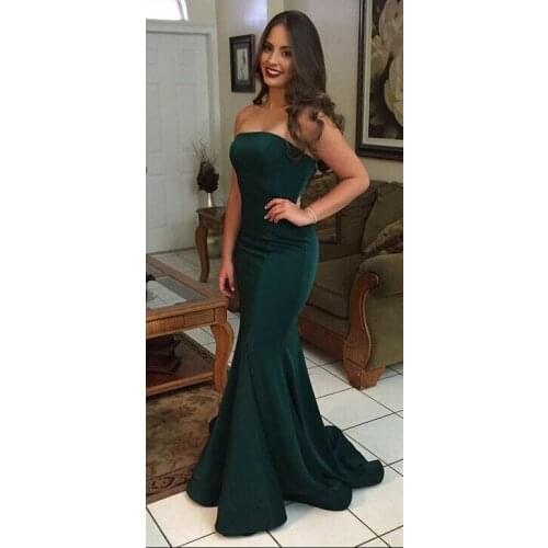 Elegant Strapless Long Green Mermaid Evening Dress Pleated Floor Length Satin Corset Back Formal Party Dress for Women
