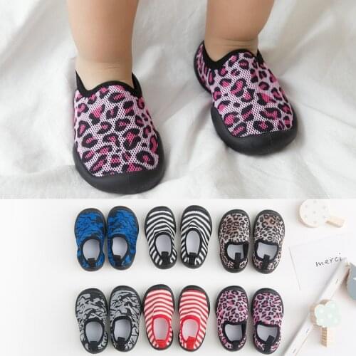 Kid shoes new childrens Korean mesh breathable shallow shoes men and women baby anti-skid toddler shoes floor shoes soft
