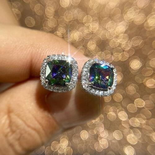 Huitan Brilliant Multicolor Cubic Zircon Women Earrings Square Shape Delicate Female Stud Earring Fine Girl Gift Classic Jewelry