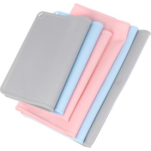 Pets Puppy Cat Non Slip Bowl Mat Silicone Pet Feeding Pad Non-Slip Waterproof Dog Placemat Spillproof Food Mat Pet Supplies