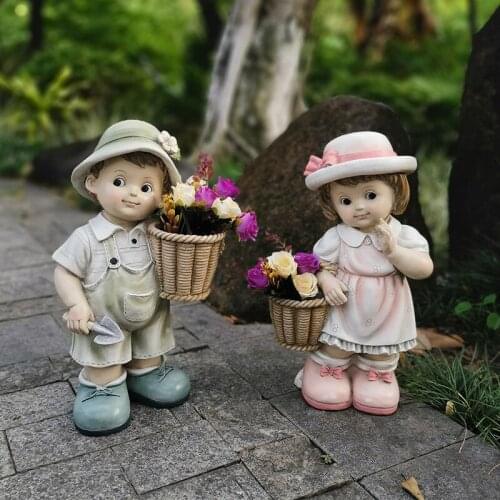 Resin Craft Outdoor Decoration Home Figure Ornament Flower Garden Landscape Cartoon Kids with Flower Pot Cute Fairy Tale decor