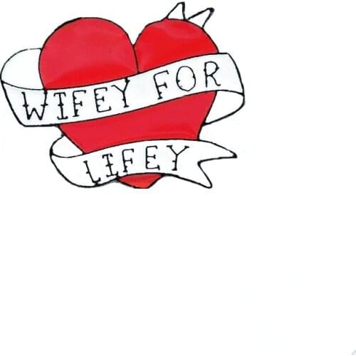 WIFEY FOR LIFEY Heart Shape Banner Metal Enamel Brooch Personality Fashion Red Heart Badge Pin Charm Trendy Costume Jewelry Gift