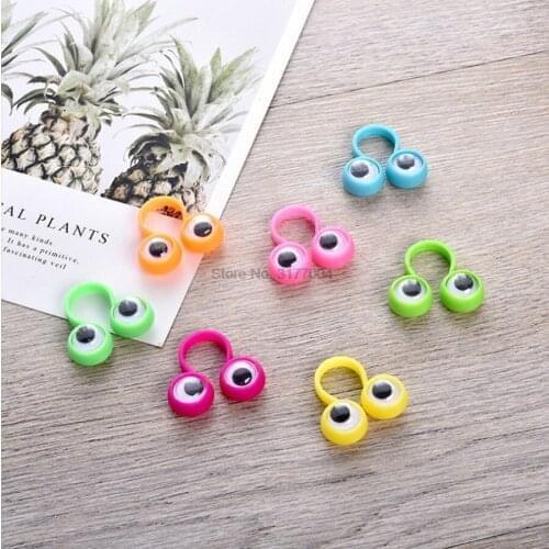 DHL 10bag 200pcs/bag Eye Finger Puppe Plastic Rings with Wiggle Eyes Finger Spies For Birthday Party Kids Gags & Practical Jokes