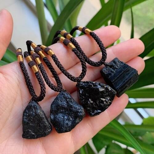 Reiki Healing Stone Jewelry Natural Crystal Necklace for Women Men Rock Irregular Nuggets Ore Black Tourmaline Crystal Necklace