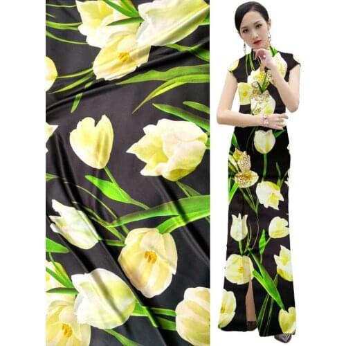 High quality 97% silk 3% spandex white/green flowers printed silk satin fabric for dress shirt cloth scarf stretch silk fabric