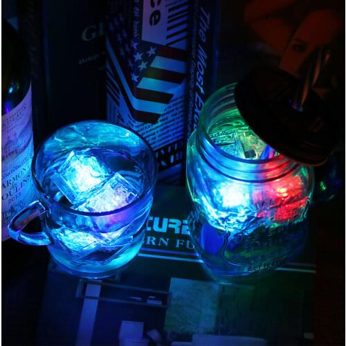 1pcs LED Ice Cubes Automatic Lighting Glowing Ice Cube Romantic Wedding Festival Christmas Bar Wine Glass Bar Water Cup Light