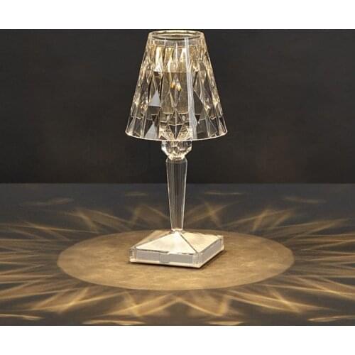 Italian Crystal Table Lamp USB Rechargeable Diamond Desktop Decor Light Acrylic Night Lights Crystal Gift for Home Room Lighting