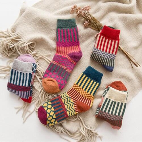 2021 New Winter Thick Warm Wool Women Socks Colorful Socks Fashion Casual Euramerican National Wind-Flowers Cotton Sock