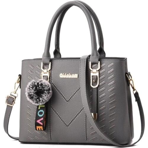 New Elegant Designer Women Messenger Bags PU Leather Solid Color Crossbody Bags Hairball Shoulder Bag Large Shopping hand bag