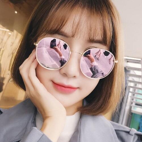 Classic Flat Top Round Sunglasses Women/Men Brand Designer Oversized Cat Eye Rivet Sun Glasses Vintage Travel Eyewear UV400