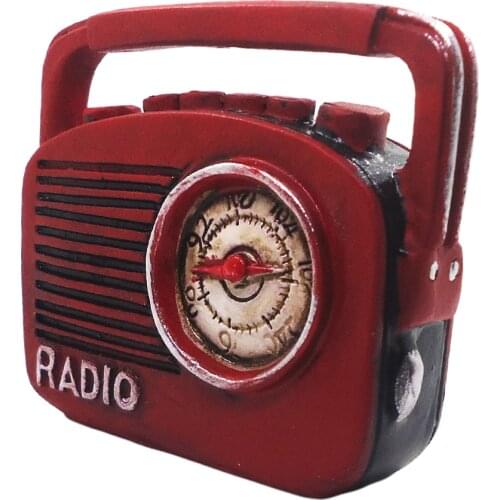 1/12 Scale Mini Red Color Fashioned Radio Music Player Dollhouse Decor