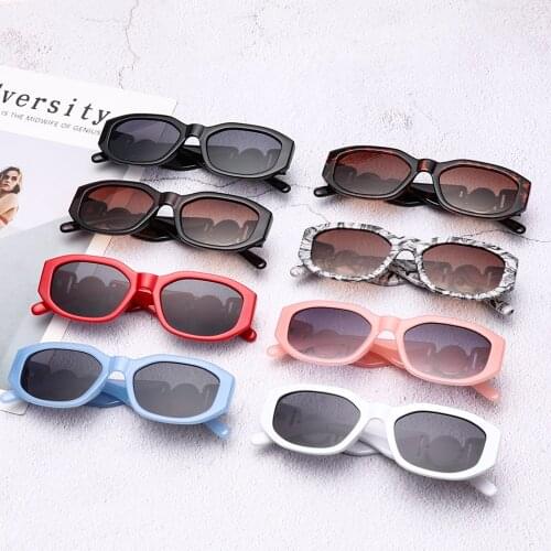 Small Vintage Irregular Rectangle Sunglasses Steampunk Sunglasses Shades Goggles UV400 Protection Sunglasses