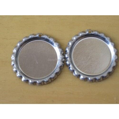 Free Shipping 100 Pcs Both Side Colored Flattened Bottle Caps with holes For Jewelry Pendants necklace Chrome bottlecaps