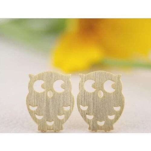 Fashion owl stud earrings