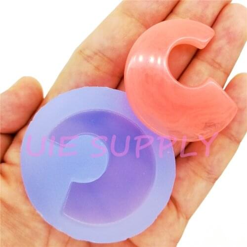 BYL499U 40.4mm x 35.4mm Ring-shaped Earrings Silicone Mold Fondant Cake Decoration Candy Resin Clay Earrings Necklace Craft Soap