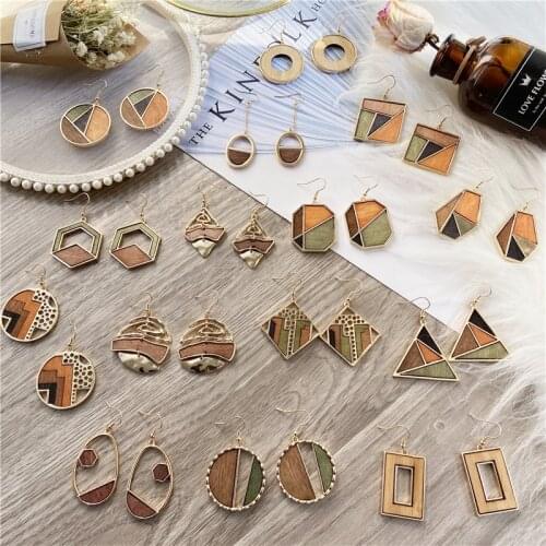 2020 New Vintage Geometric Natural Wood Earrings For Women Fashion Bohemia Splicing Hollow Statement Dangle Drop Earring Jewelry