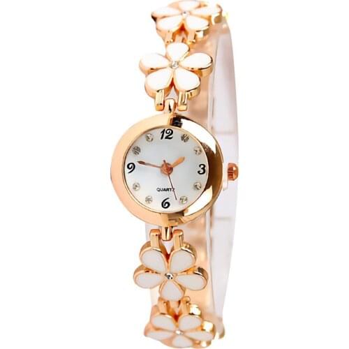 Fashion Women Watches Rhinestone Flower Round Dial Analog Quartz Bracelet Watch Gift Ladies Vintage Luxury Bracelet Wristwatches