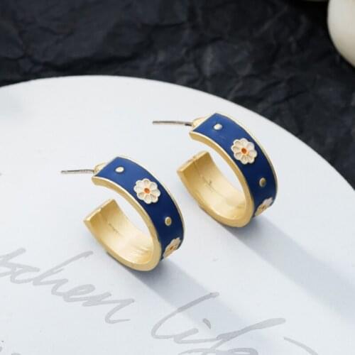 Jaeeyin 2021 New Trends Retro Trendy Unusual Palace Style Temperament Exquisite Morandi Hit Color Decorate Earrings for Lady