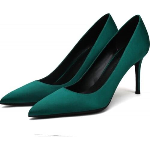 2019 Spring New Nightclub Silk 8CM High Heels Fashion Pumps Green Black Red Pointed Female Stiletto Work Shoes E0080