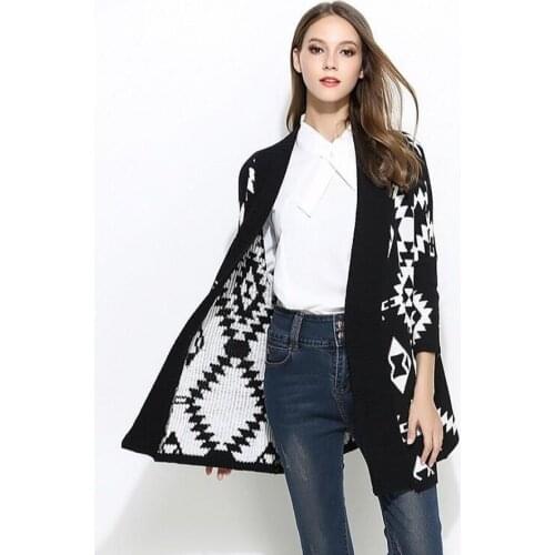 2021 Autumn and Winter New Sweater Cardigan Mid-length Diamond Jacquard Knitted Cardigan Sweater Contrast Color Jacket Women