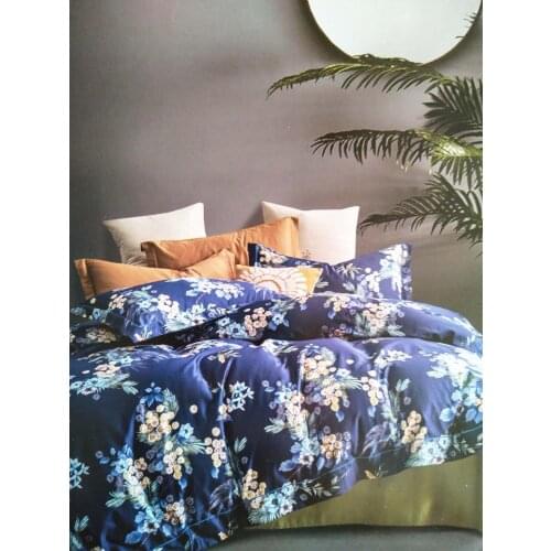 Satin set of 100% satin of down cotton of the 4th size, trimmed with light high-strength Cotton