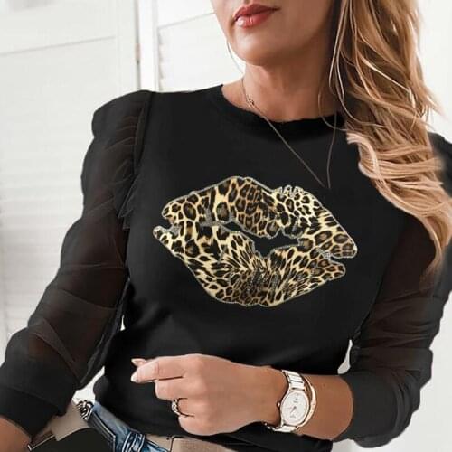 Big Lips Printed T-shirt Round Neck Fashion Pullover Slim Cute Style Ladies Top Mesh Patchwork Design T Shirt XL Plus For Female