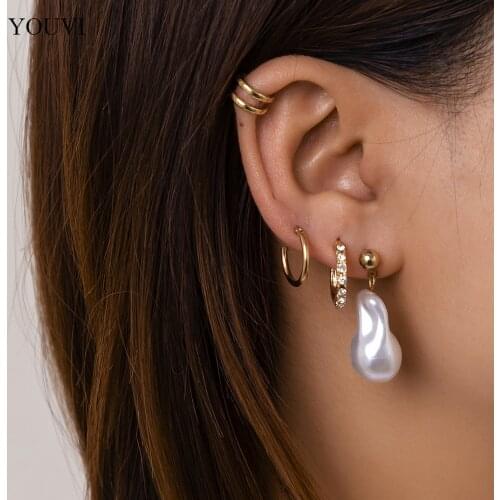 YOUVI 4Pcs/Set Fake Non-piercing Ear Cuff Vintage Baroque Pearl Dangel Earrings 2021 Trend Fashion Stud Earrings Charm Jewelry