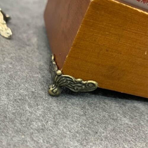 4pcs Metal corner protector wood Jewelry Gift Case Box support Feet Leg Antique Brass corner brackets furniture Decor Hardware