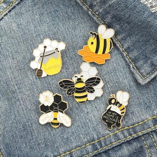 Bee Kind Enamel Pin Custom Honeycomb Honey Jar Bee Brooches Bag Lapel Pin Cartoon Badge Jewelry Gift for Kids Friends
