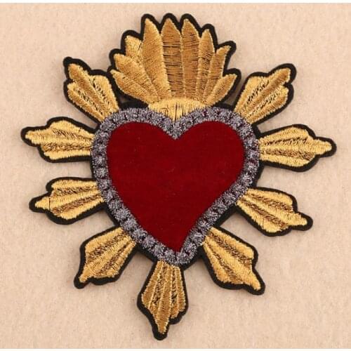 Patches for clothing T shirt Women 97mm Heart Embroidery patch T-shirt Womens Fashion Tops Shirt Lady Clothes