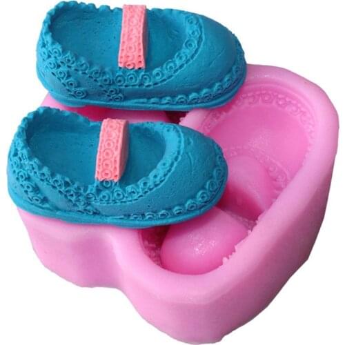 1PCS HOT Lovely Baby Shoes Silicone Cake Mold Mould Cutter Fondant Cake Decorating Tools D289