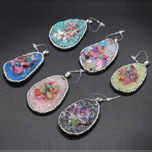 Pendants Irregular shape Resin crushed stone material Fresh and lovely style for Jewelry Making DIY Necklace Bracelets35x50mm