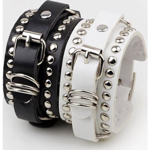 2021 New Fashion Casual Gothic Punk Style Rivet Buckle Belt Bracelets Bangles For Women Men Charm Wristband Wrap