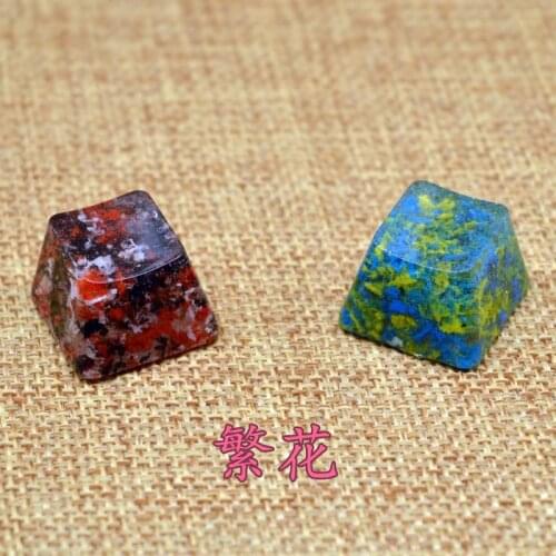 Resin keycaps creative handmade Light transmission personalized keycaps For Cherry Mx Switch Mechanical Game Keyboard Esc key