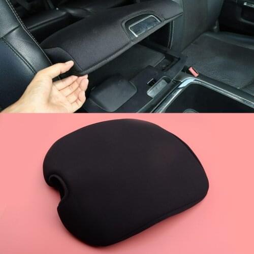 Car Black Front Center Console Cover Armrest Pad Fit for Dodge RAM 1500 2500 3500 2010 2011 2012 2013 2014 2015 2016 2017
