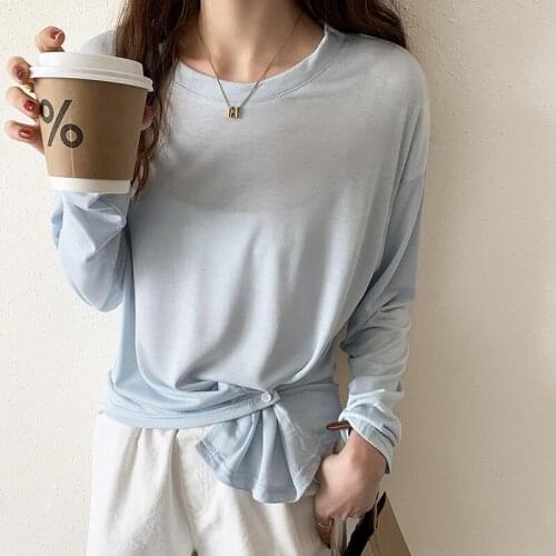 Fall 2021 New Womens T-shirt Solid Color Long-sleeved Simple Round Neck Casual Loose T-shirt Femme Qm