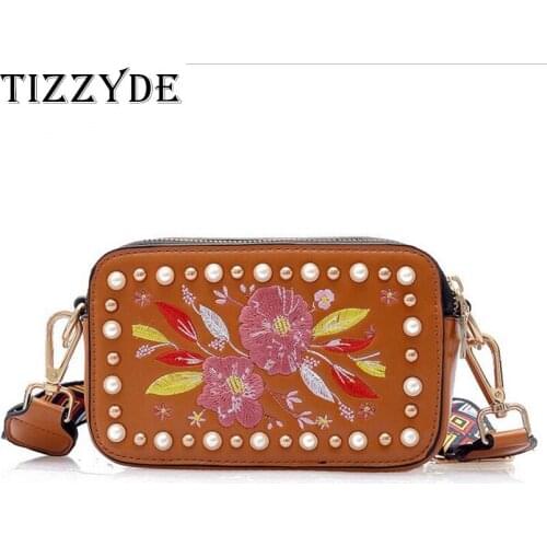 Bag for women 2020 spring new Fashion Embroidery Korean all-fit wide shoulder strap Flap crossbody bag Rivet girl bag DXK10