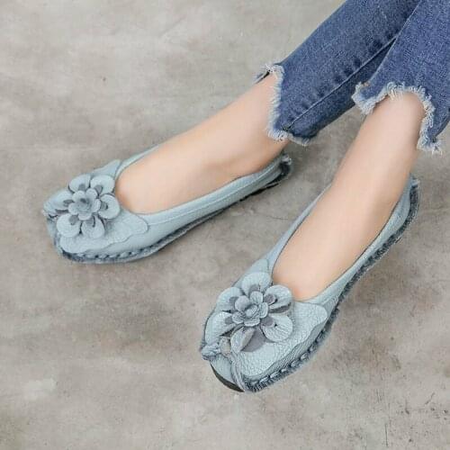 2020 Soft Genuine Leather Flat Shoes Women Flats with Flowers Ladies Shoes Women shoes