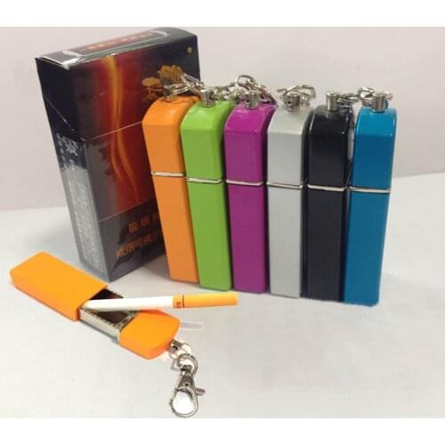 Fashion Portable Ashtray With lid Keychain Pocket Mobile Ashtray auto aschenbecher Mini Cigarette Metal Bottle Storage Package
