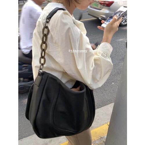 2020 new niche chain black casual fashion glasses bag large capacity trendy shoulder bag female soft wild retro messenger bag