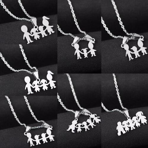 Family Love Mom Dad Son Daughter Necklaces Gifts Stainless Steel Pendants Boys Girls Mothers Fathers Necklace For Children Kids