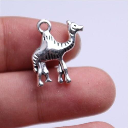 8Pcs/Lot Charms Desert Camel Antique Silver Color Pendants For DIY Necklace Crafts Making Findings Handmade Jewelry Accessories