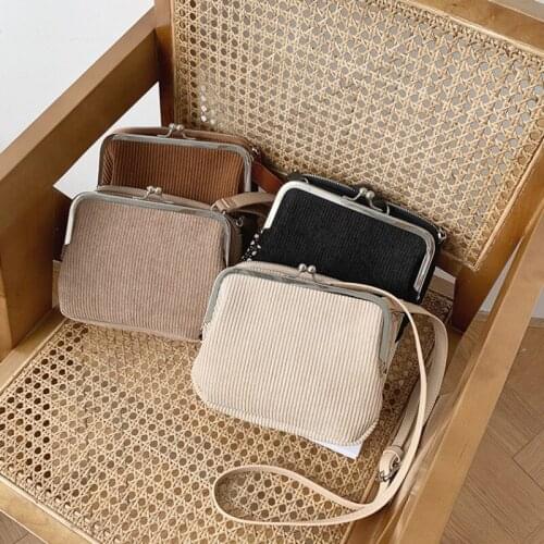 Fashion Clip Shell Women Shoulder Bags Designer Handbags Retro Corduroy Crossbody Bag Female Small Purses Clutches 2021 New Sac