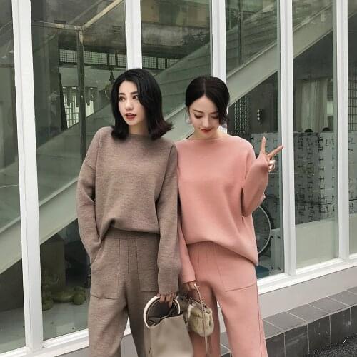 Obrix Two Pieces Female Set O-Neck Loose Fit Long Sleeve Solid Color Pullover Elastic Waist Ankle Length Pants Fit Women