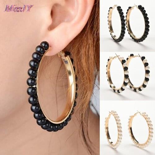 1Pair New Women Girls Jewelry Hoop Earring Black White Pearl Earring With Stainless Steel Pin Big Circle Loop Earrings