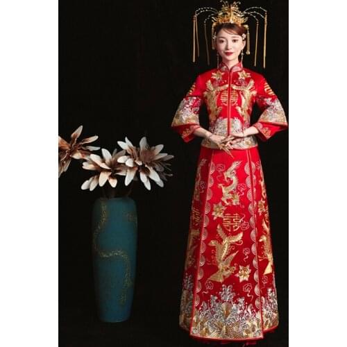 Bride Cheongsam Vintage Chinese Style Wedding Dress Retro Toast Clothing Lady Embroidery Phoenix Gown Marriage Qipao red Clothes