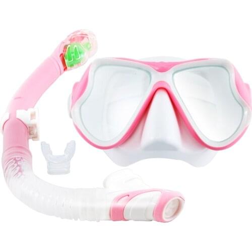 Snorkel Set, Panoramic Wide View Snorkel Mask, Tempered Glass Diving Mask, Free Breathing& Easy Adjustable Strap Scuba Mask