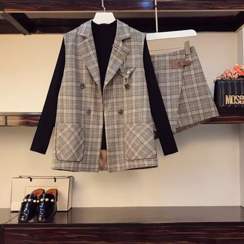 Autumn Winter New Fashion Plaid Vest Short Pants And Black Knitted Pullover Women Plus Size Clothing Set Elegant 3 Piece Sets